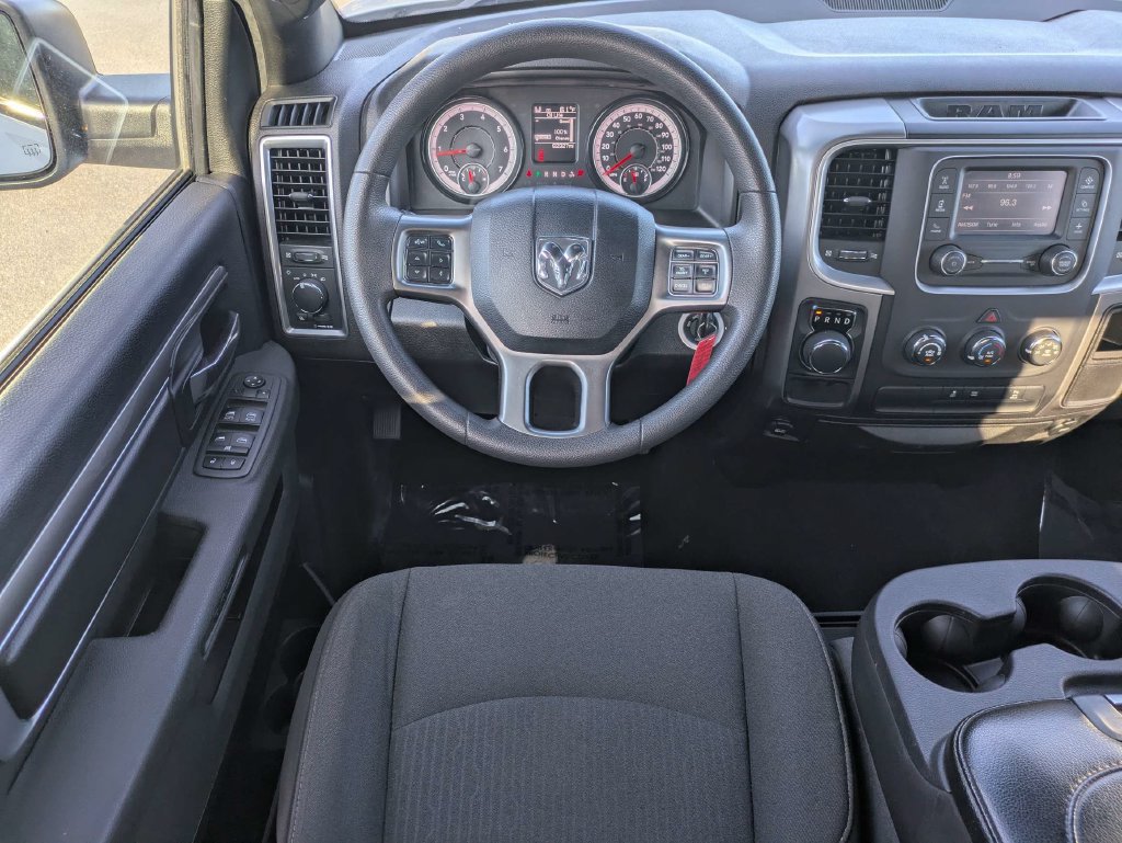 Used 2024 RAM 1500 Warlock RWD image 15