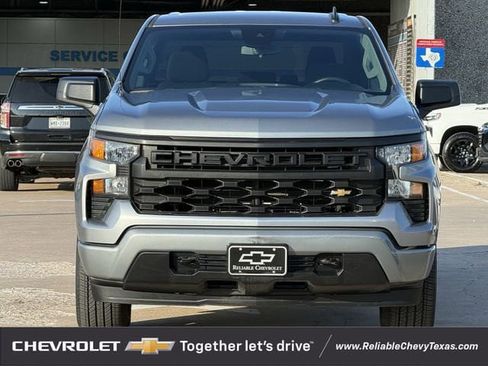 Used 2024 Chevrolet Silverado 1500 Custom RWD image 3