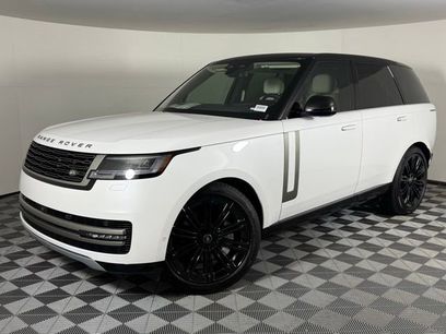 New 2025 Land Rover Range Rover SE