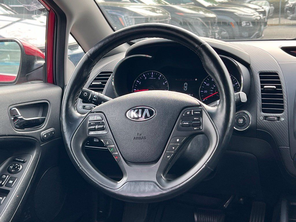 Used 2016 Kia Forte EX w/ EX Premium Package FWD image 16