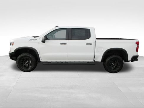New 2026 Chevrolet Silverado 1500 ZR2 w/ LPO, Dark Essentials Package AWD/4WD image 3