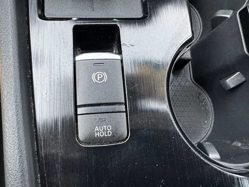 Used 2023 Nissan Rogue SV AWD/4WD image 22