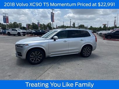 Used 2018 Volvo XC90 T5 Momentum w/ Convenience Package