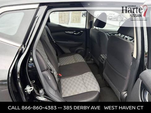 Certified 2020 Nissan Rogue Sport SV AWD/4WD image 23
