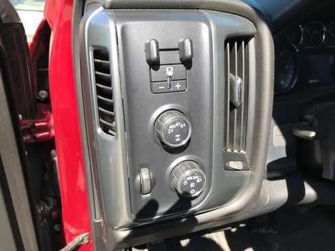 Used 2019 Chevrolet Silverado 1500 LT w/ All Star Edition AWD/4WD image 5