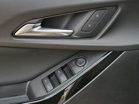 Certified 2025 Chevrolet Equinox LT image 23