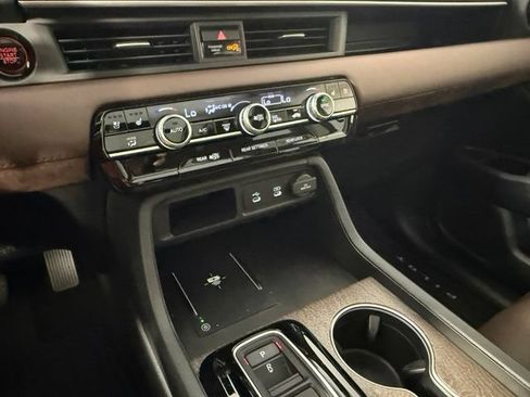 Used 2026 Honda Pilot Elite image 21