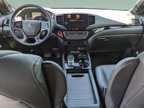 Used 2020 Honda Passport Elite image 13