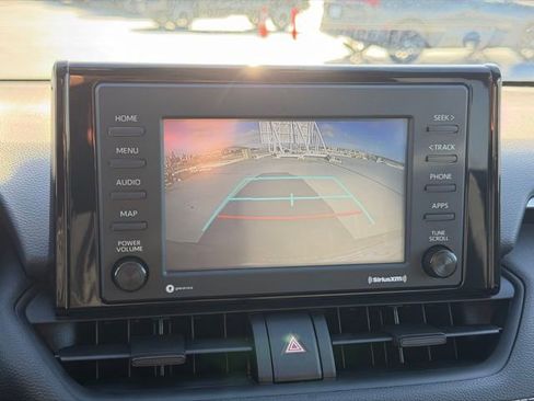 Certified 2022 Toyota RAV4 XLE image 22