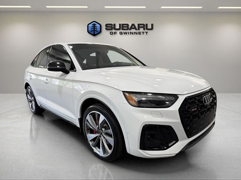 Used 2023 Audi SQ5 Prestige w/ Prestige Package AWD/4WD image 7