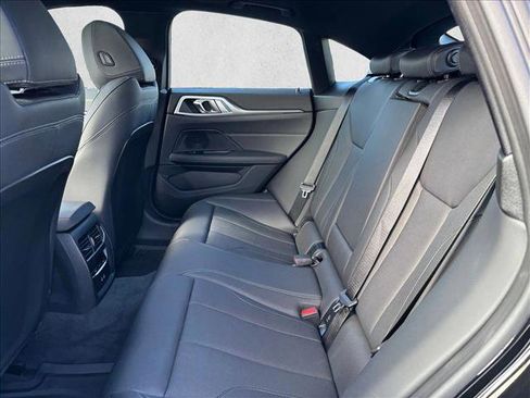 Certified 2025 BMW i4 eDrive40 image 19