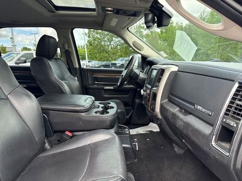 Used 2016 RAM 1500 Laramie w/ Convenience Group AWD/4WD image 24