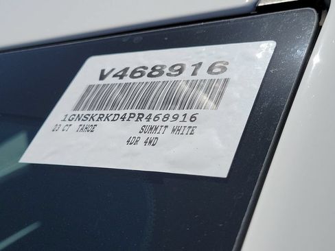 Used 2023 Chevrolet Tahoe RST w/ Luxury Package AWD/4WD image 33