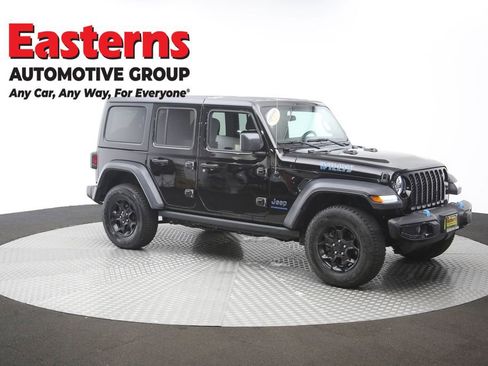 Used 2023 Jeep Wrangler Unlimited w/ Cold Weather Group AWD/4WD image 48