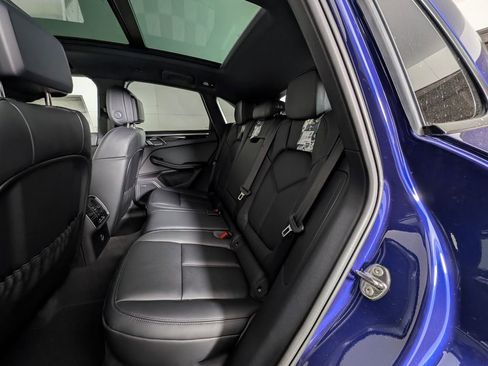 New 2026 Porsche Macan image 24
