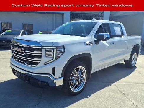 Used 2025 GMC Sierra 1500 SLT RWD image 14