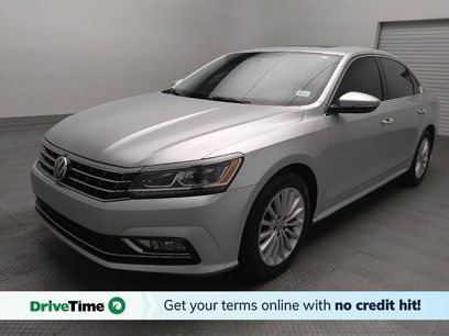 Used 2017 Volkswagen Passat 1.8T SE w/ SE Lighting Package