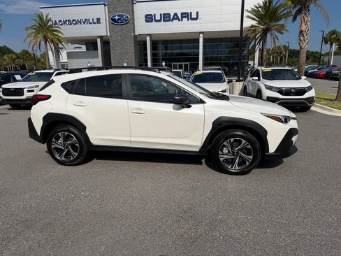 Used 2026 Subaru Crosstrek 2.5i Premium AWD/4WD image 2
