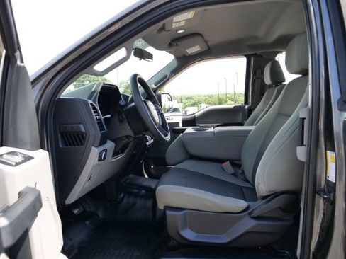 Used 2015 Ford F150 XL w/ Equipment Group 101A Mid RWD image 19