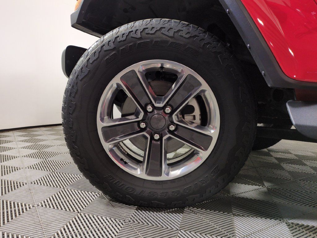 Used 2020 Jeep Wrangler Unlimited Sahara AWD/4WD image 33