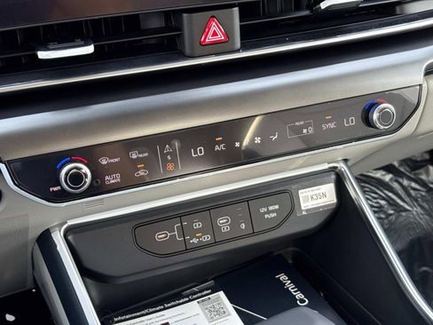 New 2026 Kia Carnival SX Prestige image 28