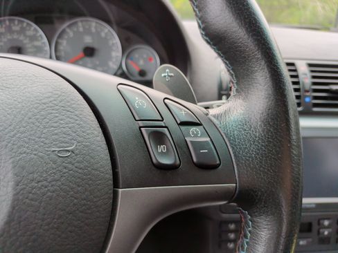 Used 2005 BMW M3 Coupe image 22