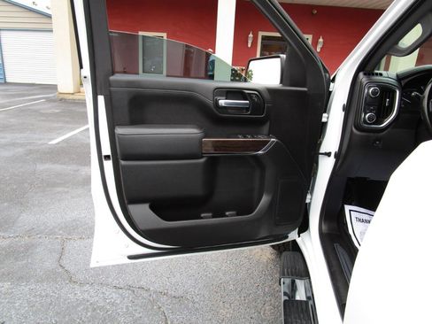 Used 2021 GMC Sierra 1500 SLE w/ Preferred Package RWD image 24