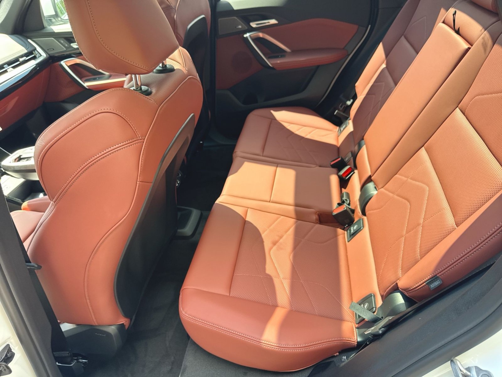 New 2026 BMW X1 xDrive28i w/ Technology Package AWD/4WD image 2