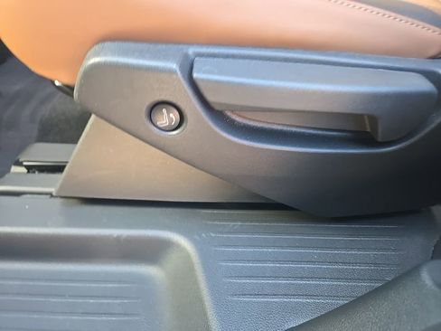 Certified 2024 Nissan Pathfinder Platinum w/ Cargo Package image 38