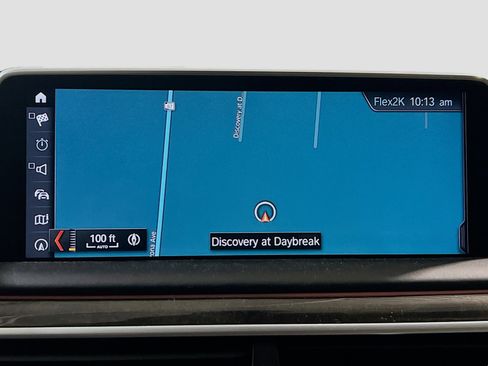 Used 2018 BMW 750i image 9