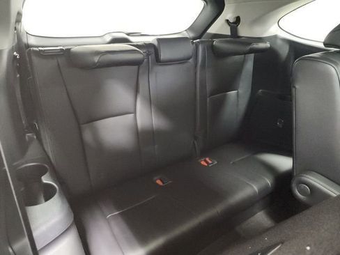 Used 2023 Toyota Highlander Platinum image 22