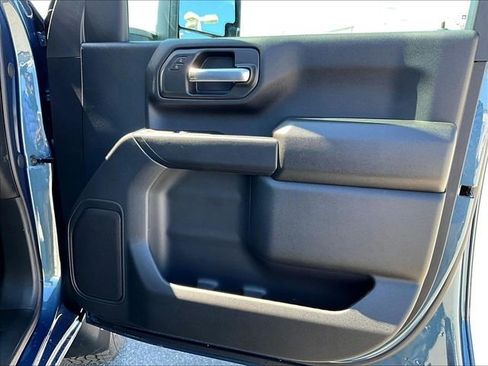 New 2026 Chevrolet Silverado 2500 Custom w/ Custom Value Package AWD/4WD image 28