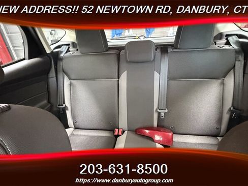 Used 2014 Ford Focus SE w/ SE Winter Package FWD image 13