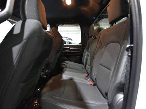 Used 2020 RAM 1500 Big Horn AWD/4WD image 38