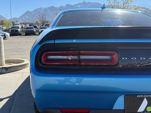 Used 2019 Dodge Challenger R/T Scat Pack w/ 1320 Drag Pack RWD image 31