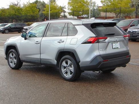 Used 2025 Toyota RAV4 LE AWD/4WD image 6