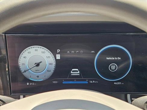 Used 2024 Hyundai Elantra SEL FWD image 15