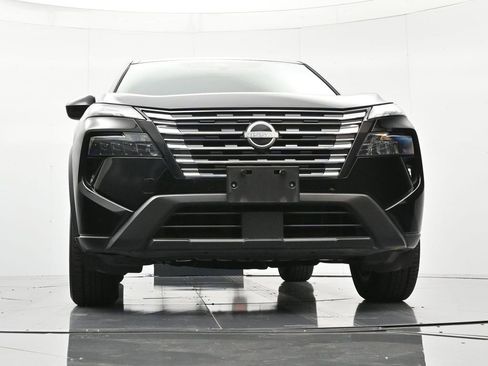 Used 2024 Nissan Rogue SV image 39