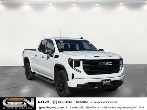 Used 2025 GMC Sierra 1500 Elevation w/ Preferred Package AWD/4WD image 1