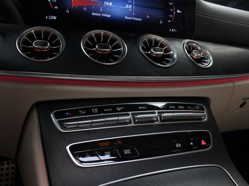 Used 2023 Mercedes-Benz E 450 Cabriolet image 69
