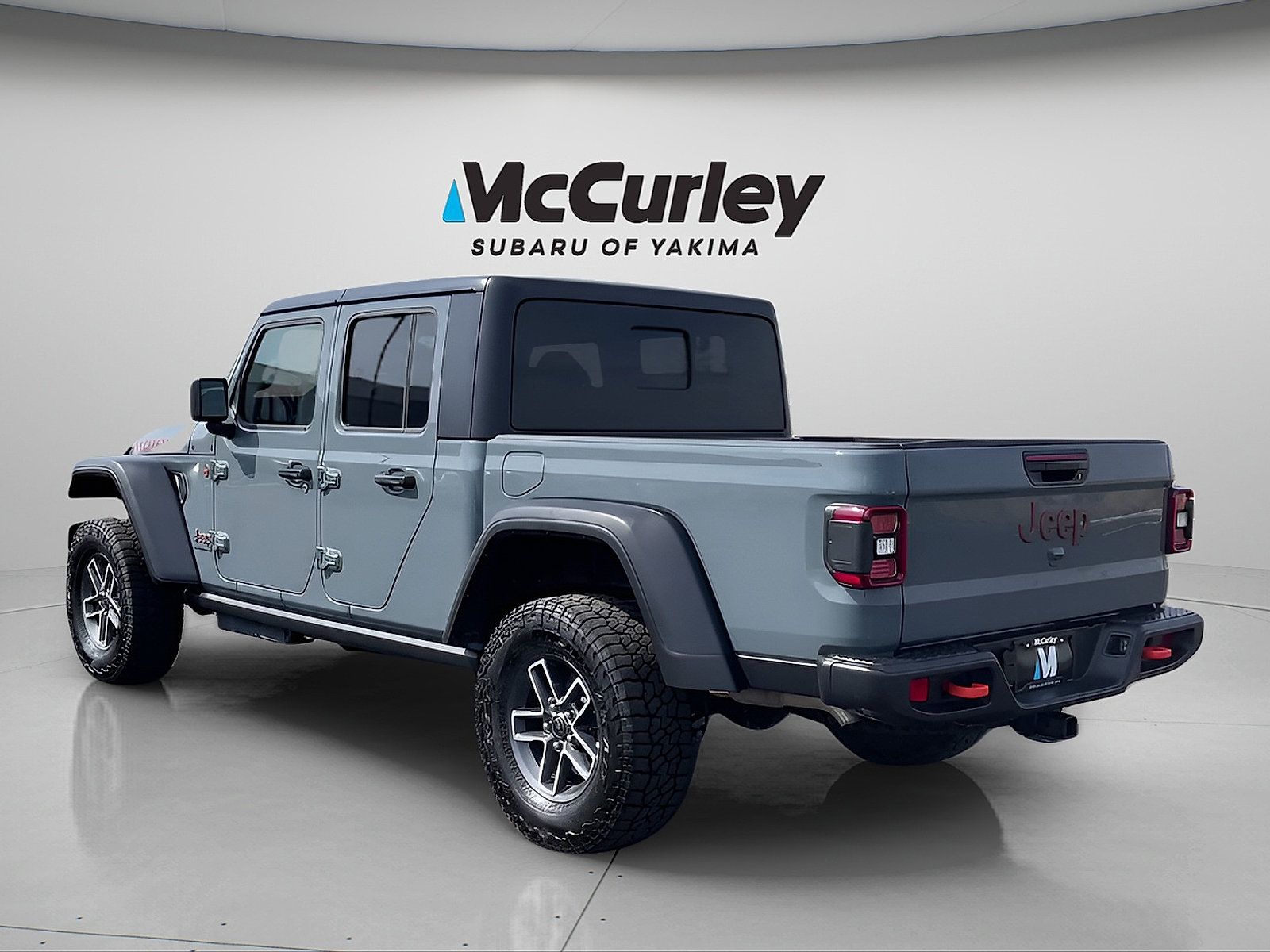 Used 2026 Jeep Gladiator Mojave AWD/4WD image 8
