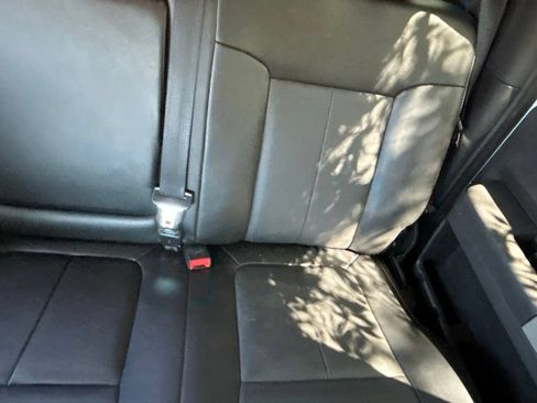 Used 2016 Ford F350 Lariat w/ Lariat Ultimate Package AWD/4WD image 22