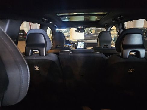 Certified 2025 Volvo XC90 B6 Ultra image 8