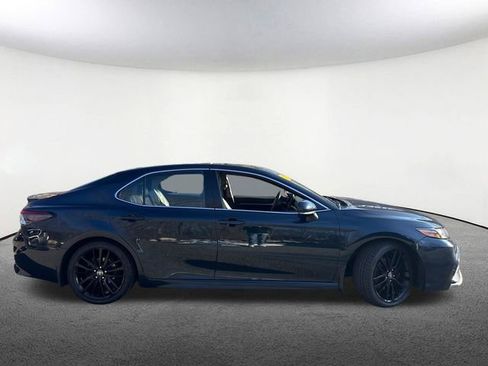 Certified 2021 Toyota Camry XSE w/ Blackout Package (TMS) image 18