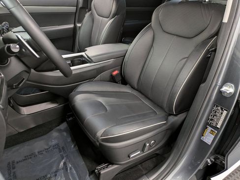 Used 2023 Hyundai Palisade SEL w/ Cargo Package image 9