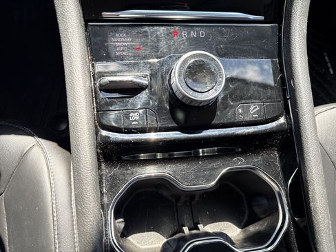 Used 2022 Jeep Grand Cherokee Limited 4xe image 23