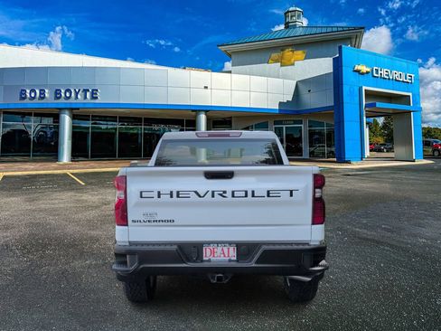 New 2026 Chevrolet Silverado 1500 W/T w/ Z71 Off-Road Package AWD/4WD image 4