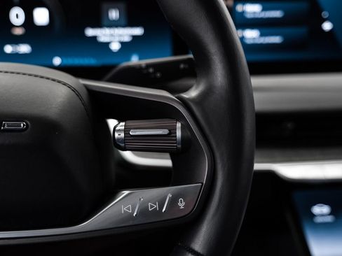 Used 2023 Lucid Air Touring AWD/4WD image 21