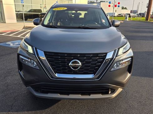 Used 2021 Nissan Rogue SV w/ Premium Package FWD image 16