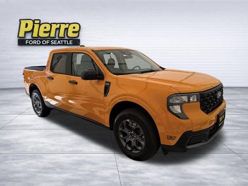 New 2026 Ford Maverick XLT w/ Equipment Group 301A AWD/4WD image 7